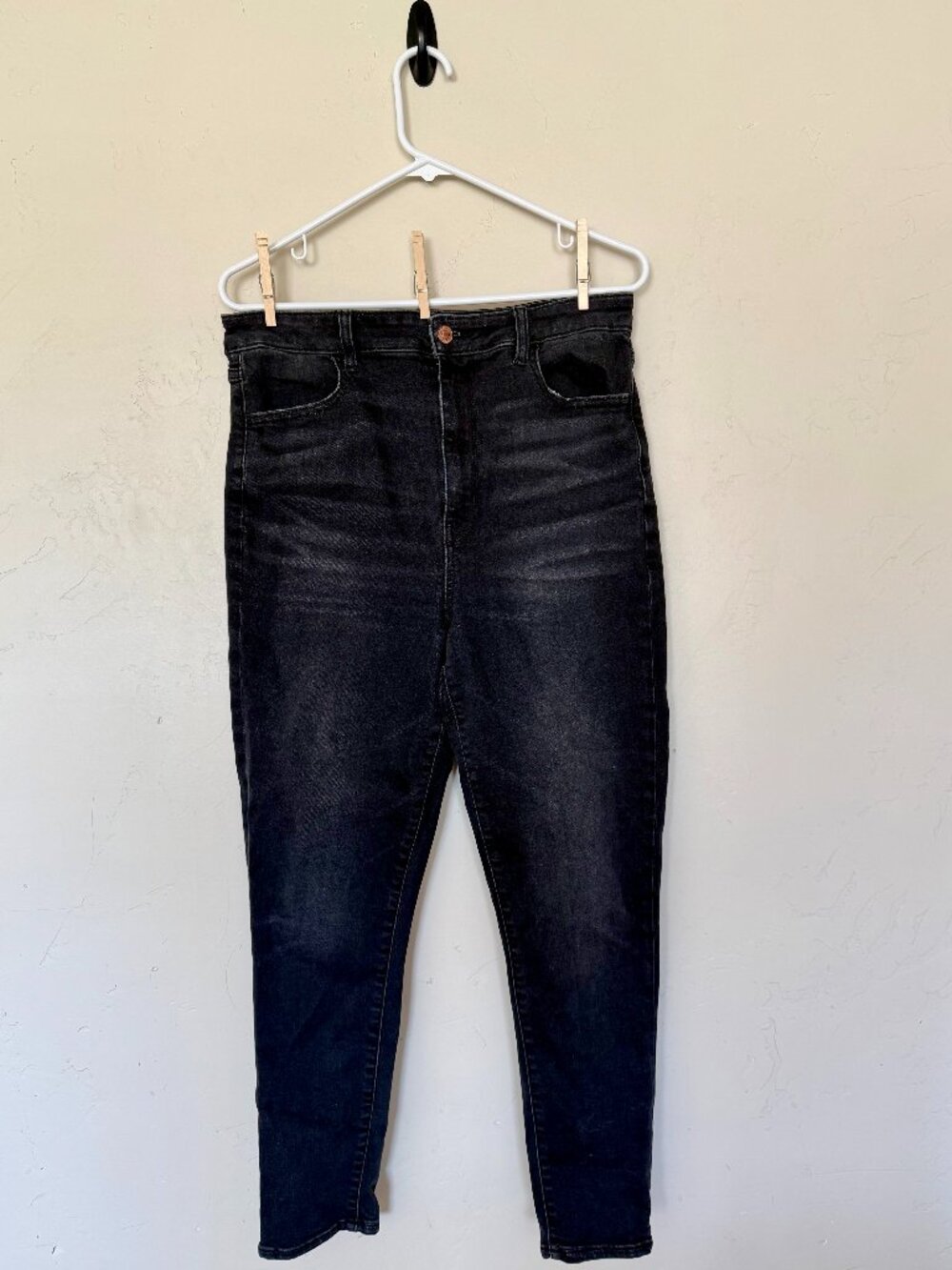 Black AE Skinny Jeans, Size 14